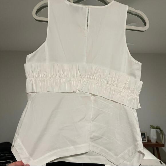 Trouvé Ruffed Top - Picture 2 of 5